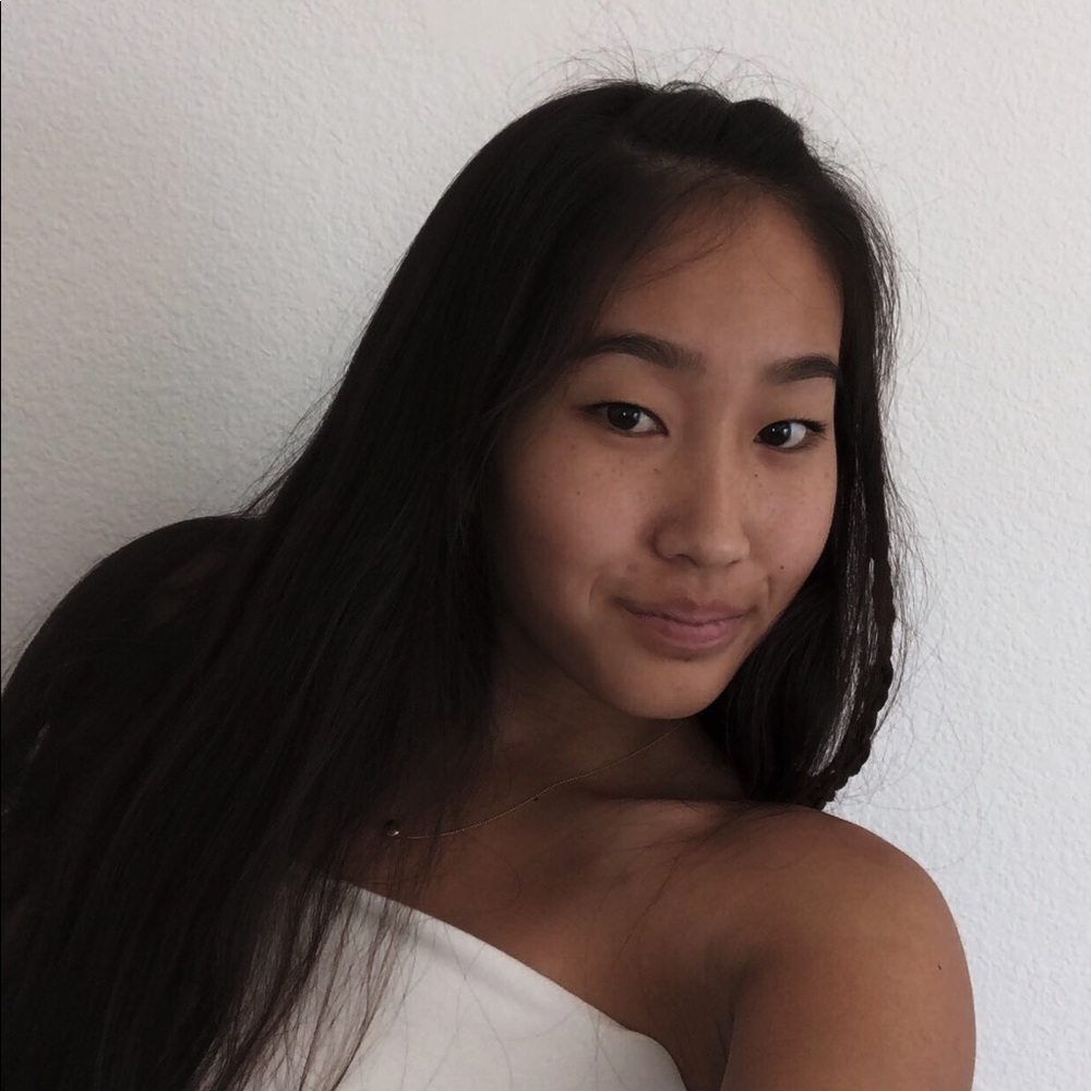 Meet your Posher, Elisa